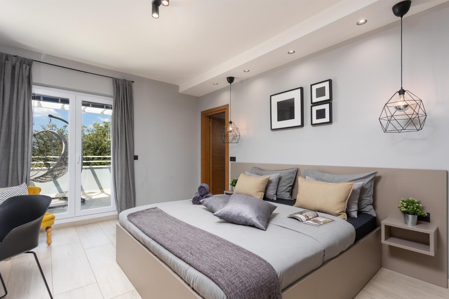 Villa Ovis Peresiji Bagian luar foto